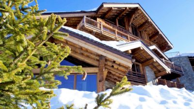 Chalet-IPG-montagne-Meribel-JMV-Resort-neige-toit-façade extérieur-bois