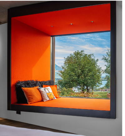 Maison Bourdeau - bow window orange - vue sur montagne et jardin -JMV Resort